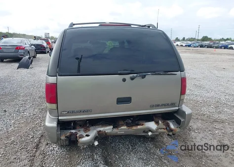 2001 Chevrolet Blazer Lt из США, поврежденный, VIN 1GNDT13W412227056